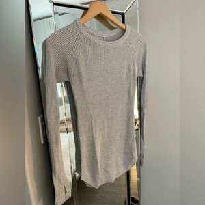 Lululemon cabin yogi long sleeve - white heathered light grey, size 4 EUC